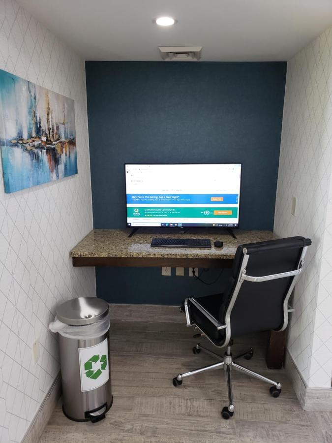Quality Inn & Suites Clemmons I-40 Екстериор снимка