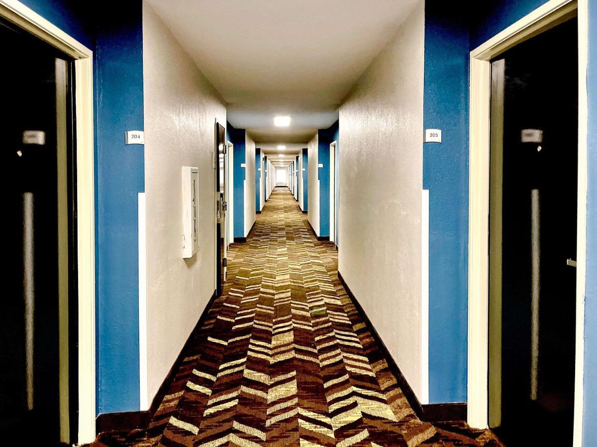 Quality Inn & Suites Clemmons I-40 Екстериор снимка