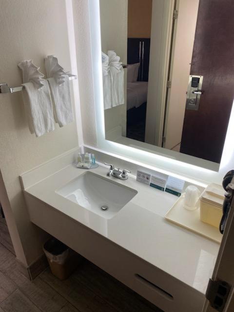 Quality Inn & Suites Clemmons I-40 Стая снимка